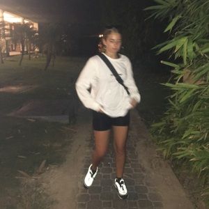 Meet your Posher, Jada